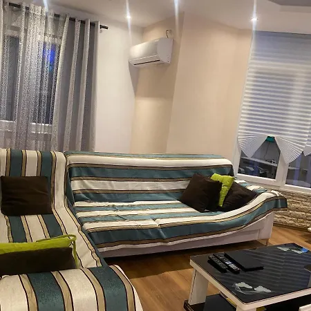 Apartment Gjiri I Lalezit, *